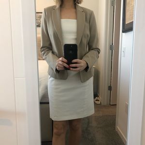 BCBG MAX AZRIA Taupe Blazer Size Small